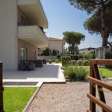 Assteas Couette-café Paestum